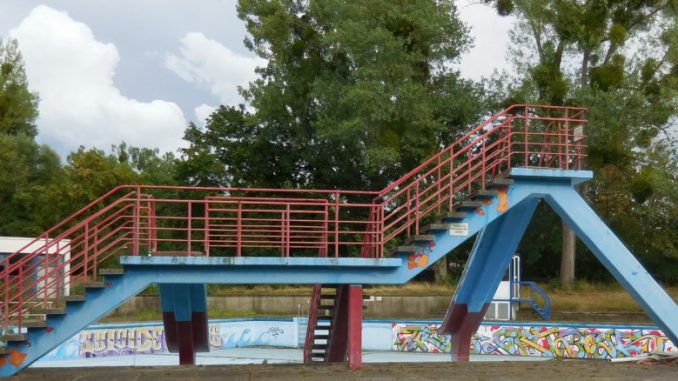 Rutsche im FösseFREIbad