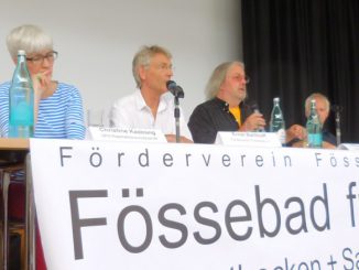 Podium FösseFREIbad Einwohnerversammlung 2017-06-10